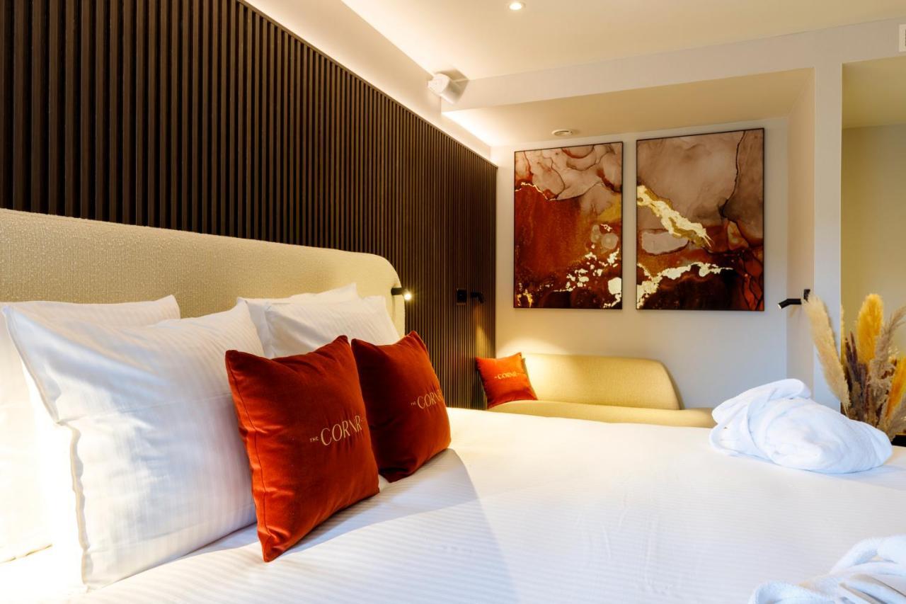 Hotel The Cornr